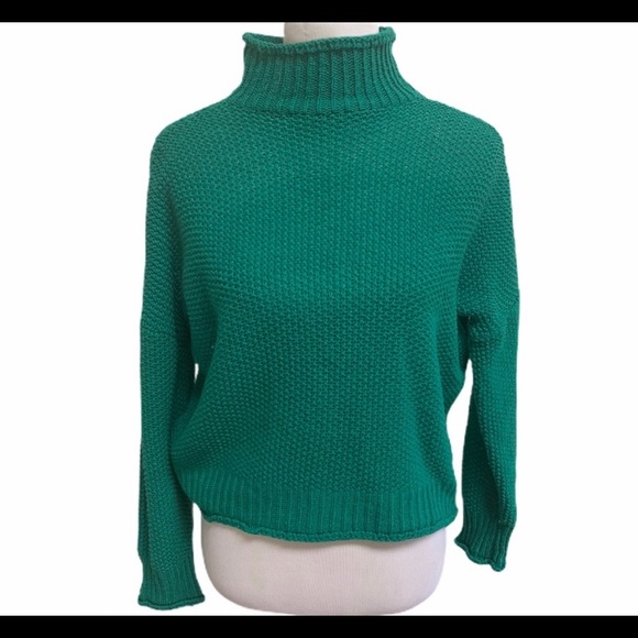 Sweaters - Knitted High Neck Cropped Sweater